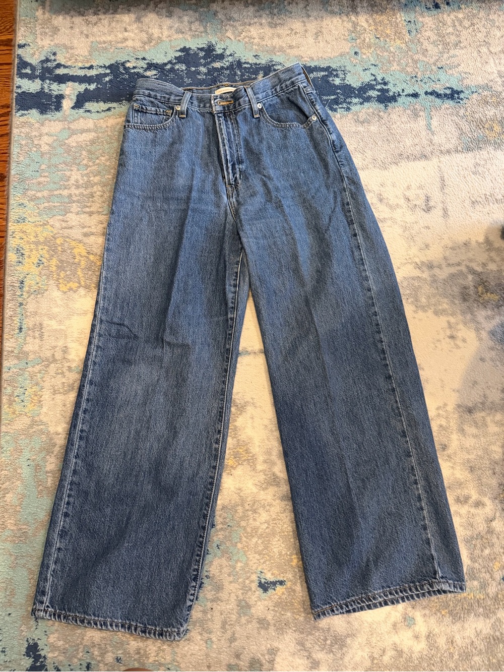 Levi’s High Waisted Straight Leg Jeans